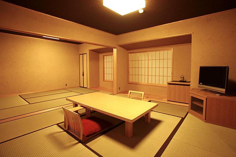 Masutomi Ryokan هاكوني المظهر الخارجي الصورة