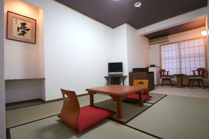 Masutomi Ryokan هاكوني الغرفة الصورة